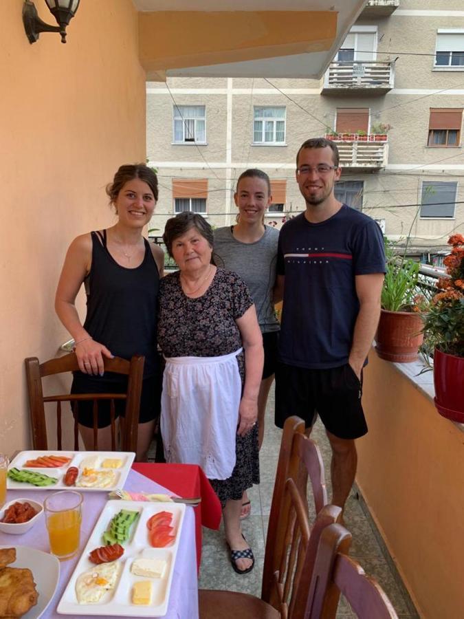 Unejs Apartment Berat Buitenkant foto