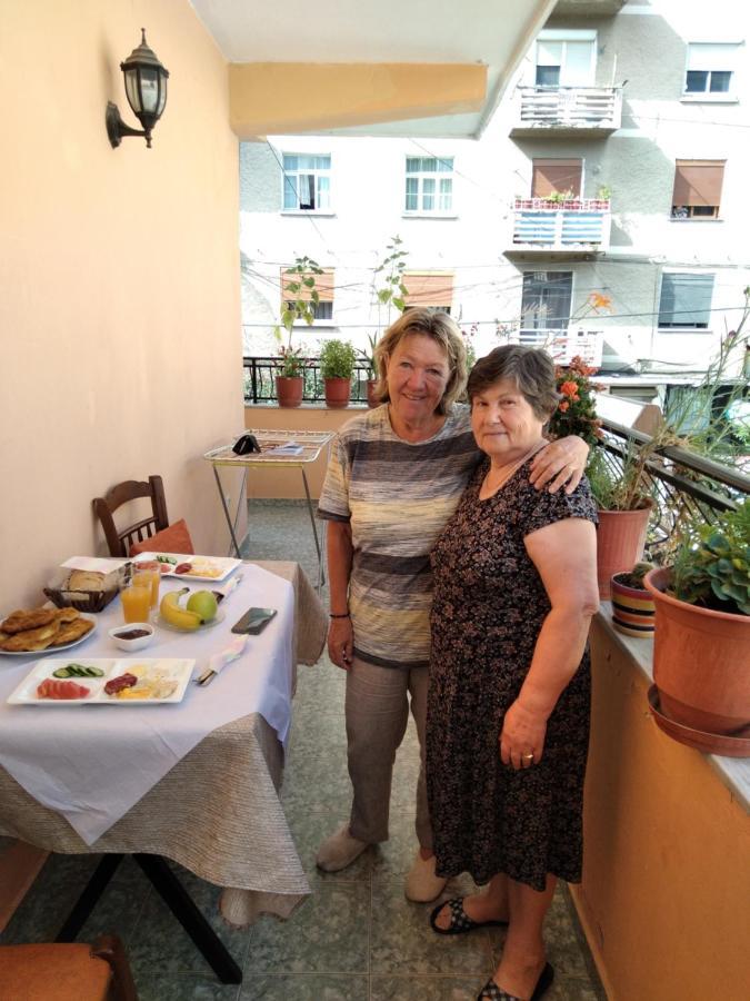 Unejs Apartment Berat Buitenkant foto